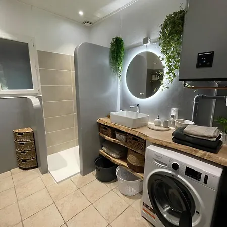 Agreable Maison De *